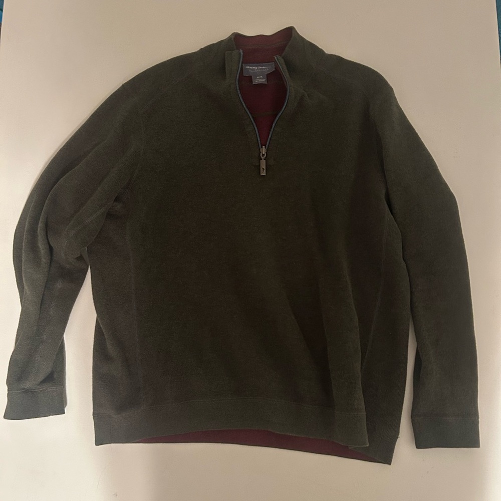 Tommy Bahamas reversible quarter zip green and red - M